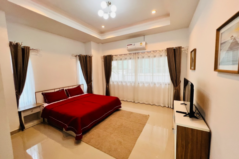 Haus in Pattaya, Thailand 4 Schlafzimmer № 25752 - Foto 16
