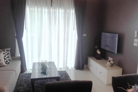 Studio in the Condo in Pattaya, Thailand in One Tower Pratamnak  № 28027
