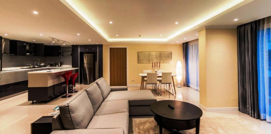 Eigentumswohnung in Pattaya, Thailand, 2 Schlafzimmer in Sunset Boulevard Residence № 28228