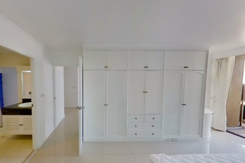 Off-Plan Asoke Towers in Bangkok, Thailand № 28528 - Foto 4