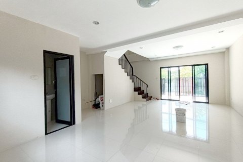 Haus in Pattaya, Thailand 3 Schlafzimmer № 33791 - Foto 5