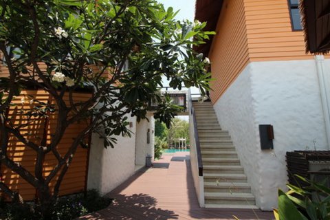 Off-Plan Atoll Maldives Beach in Samut Prakan, Thailand № 33840 - Foto 7