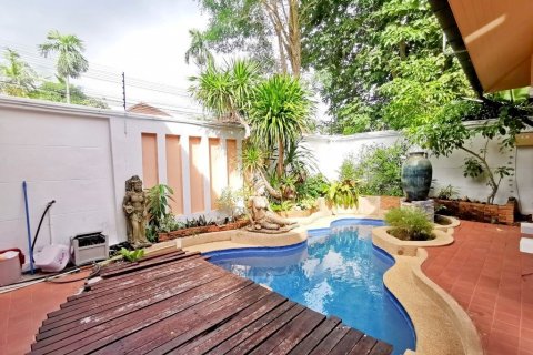 Haus in Pattaya, Thailand 3 Schlafzimmer № 36365 - Foto 4