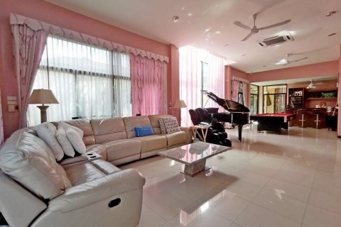 Haus in Pattaya, Thailand 3 Schlafzimmer № 36365 - Foto 16