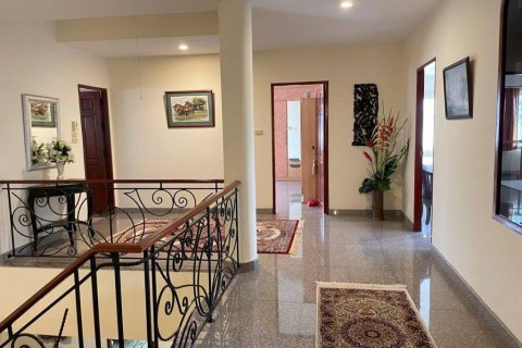 Haus in Pattaya, Thailand 5 Schlafzimmer № 36720 - Foto 14