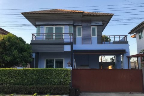 Off-Plan Burasiri Wongwaen-Onnut in Samut Prakan, Thailand № 43619 - Foto 3