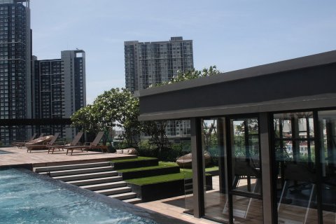 Off-Plan The Base Park West Sukhumvit 77 in Bangkok, Thailand № 44647 - Foto 2