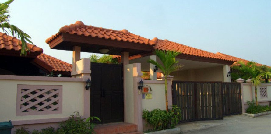 Haus in Pattaya, Thailand 3 Schlafzimmer № 45556