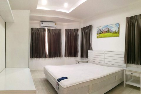Haus in Pattaya, Thailand 3 Schlafzimmer № 45541 - Foto 11