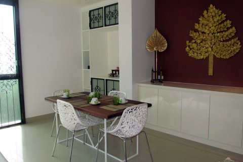 Eigentumswohnung auf Jomtien Beach, Pattaya, Thailand, 2 Schlafzimmer № 45413 - Foto 12