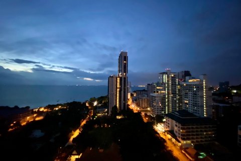 Off-Plan THE PEAK TOWERS in Pattaya, Thailand № 9881 - Foto 3