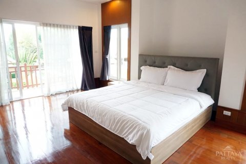 Haus in Pattaya, Thailand 5 Schlafzimmer № 45508 - Foto 27