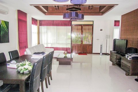 Haus in Pattaya, Thailand 3 Schlafzimmer № 45429 - Foto 7