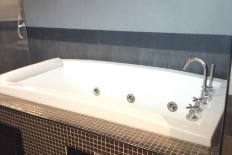 Haus auf Jomtien Beach, Pattaya, Thailand 4 Schlafzimmer № 45532 - Foto 28