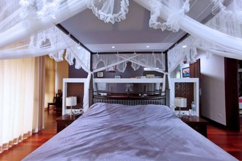 Haus in Pattaya, Thailand 4 Schlafzimmer № 22575 - Foto 30