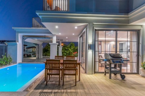 Haus in Pattaya, Thailand 4 Schlafzimmer № 46328 - Foto 6