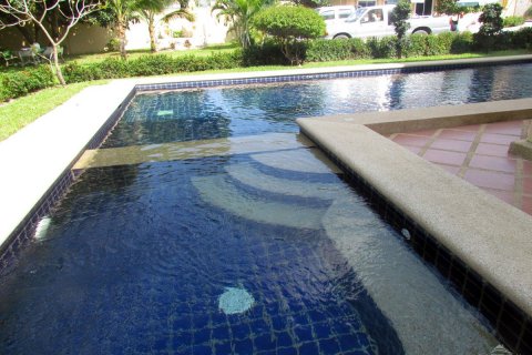 Haus in Pattaya, Thailand 4 Schlafzimmer № 45500 - Foto 7