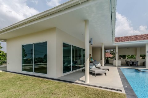 Haus in Pattaya, Thailand 4 Schlafzimmer № 45527 - Foto 25