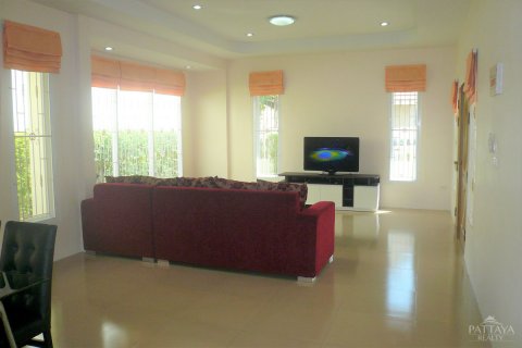 Haus in Pattaya, Thailand 3 Schlafzimmer № 45454 - Foto 5