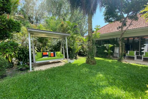 Haus in Pattaya, Thailand 4 Schlafzimmer № 45478 - Foto 4