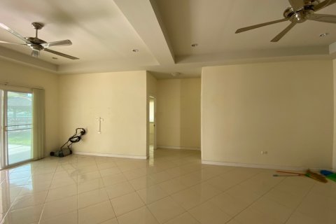 Haus in Pattaya, Thailand 3 Schlafzimmer № 45486