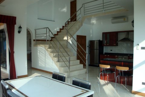 Haus in Pattaya, Thailand 5 Schlafzimmer № 45493 - Foto 8