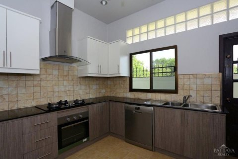 Haus in Pattaya, Thailand 4 Schlafzimmer № 45461 - Foto 17