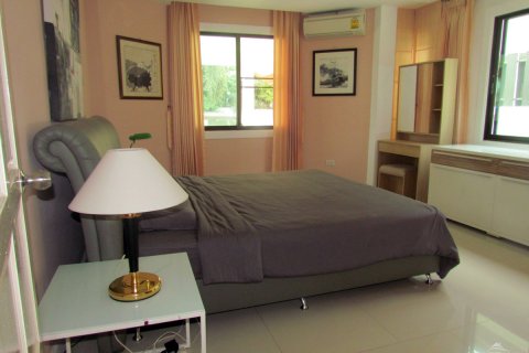 Haus in Pattaya, Thailand 3 Schlafzimmer № 45432 - Foto 11