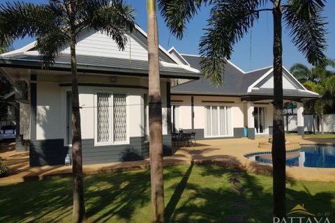 Haus in Pattaya, Thailand 4 Schlafzimmer № 45438 - Foto 11