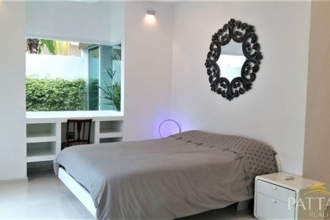Haus in Pattaya, Thailand 5 Schlafzimmer № 45475 - Foto 12