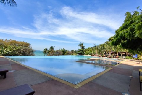 Eigentumswohnung in Pattaya, Thailand, 4 Schlafzimmer  № 45394