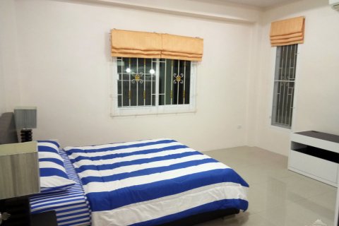 Haus in Pattaya, Thailand 3 Schlafzimmer № 45454 - Foto 8