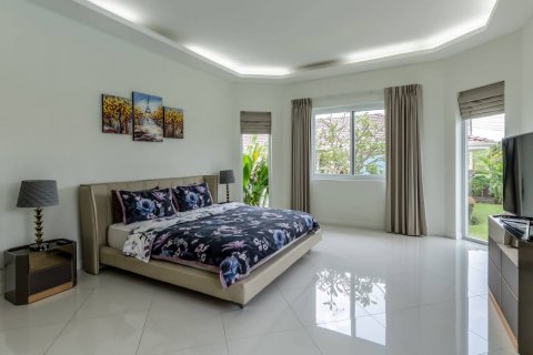 Haus in Pattaya, Thailand 4 Schlafzimmer № 45527 - Foto 8