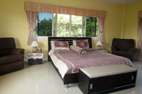 Haus in Pattaya, Thailand 4 Schlafzimmer № 45500 - Foto 29