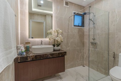 Haus in Pattaya, Thailand 4 Schlafzimmer № 46328 - Foto 16