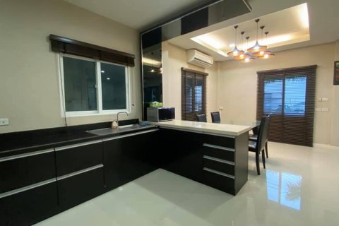 Haus in Pattaya, Thailand 3 Schlafzimmer № 22251 - Foto 13