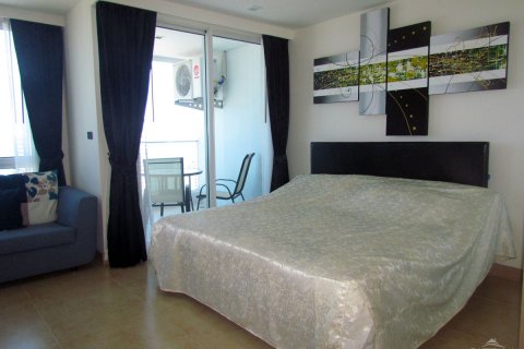 Studio in the Condo in Pattaya, Thailand № 45294 - Foto 2