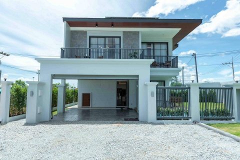 Haus in Pattaya, Thailand 4 Schlafzimmer № 45491 - Foto 11