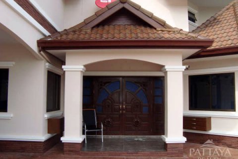 Haus in Pattaya, Thailand 4 Schlafzimmer № 45517 - Foto 4