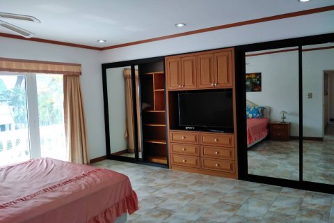 Haus in Pattaya, Thailand 4 Schlafzimmer № 45434 - Foto 26