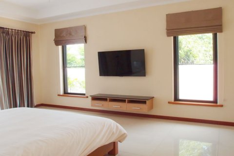 Haus in Pattaya, Thailand 4 Schlafzimmer № 45518 - Foto 18
