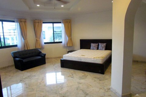 Haus in Pattaya, Thailand 4 Schlafzimmer № 45430 - Foto 30