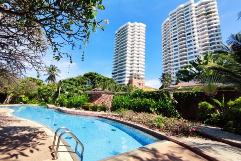 Eigentumswohnung in Pattaya, Thailand, 4 Schlafzimmer  № 45394 - Foto 21