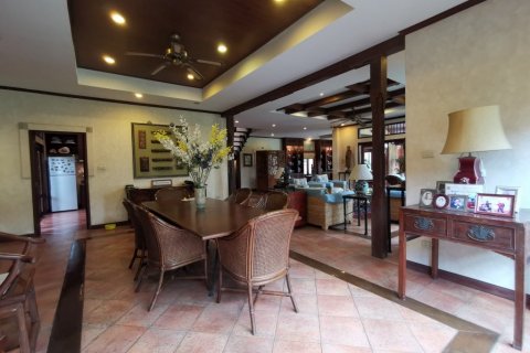 Haus in Pattaya, Thailand 4 Schlafzimmer № 46600 - Foto 6