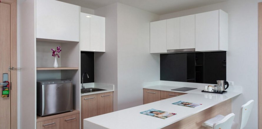 Condominio de 1 dormitorio en Phuket, Tailandia en Grand Kata VIP  № 9254