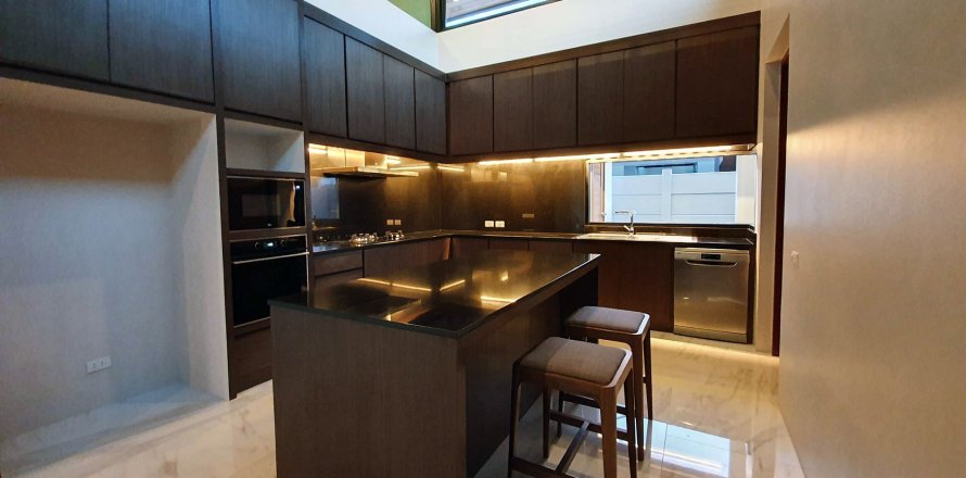 Condominio de 4 dormitorios en Ko Samui, Tailandia en Baan Varij № 3011