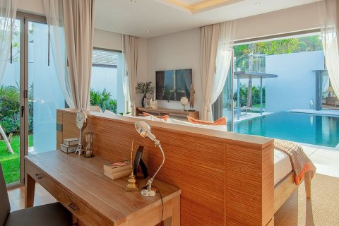 Condominio de 3 dormitorios en Phuket, Tailandia en ANCHAN HILLS № 2790