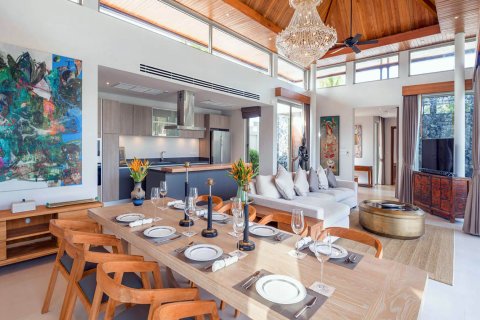 Condominio de 4 dormitorios en Phuket, Tailandia en BOTANICA BANGTAO BEACH № 3029