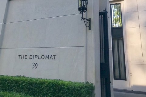Sobre plano THE DIPLOMAT 39 en Bangkok, Tailandia № 2865 - foto 5