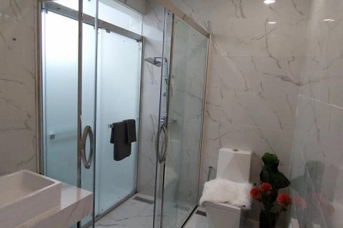 Casa de 5 dormitorios en Pattaya, Tailandia № 8628 - foto 13